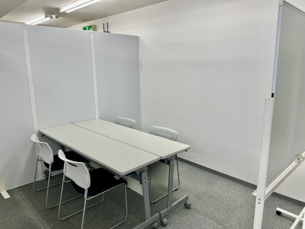 3F会議ブース2