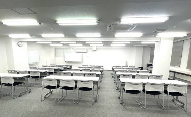 セミナールーム（最大80名利用）