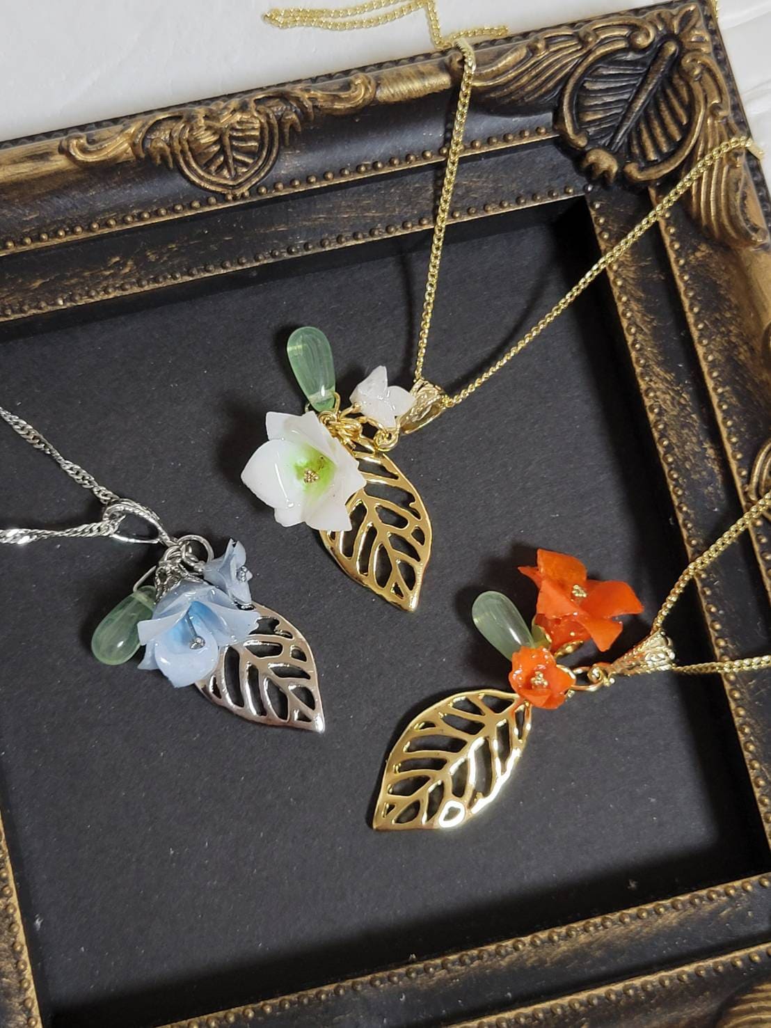 小花のイヤーカフ 作品3